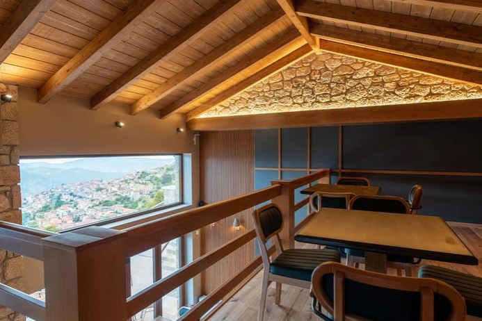 im2 5r-arachova